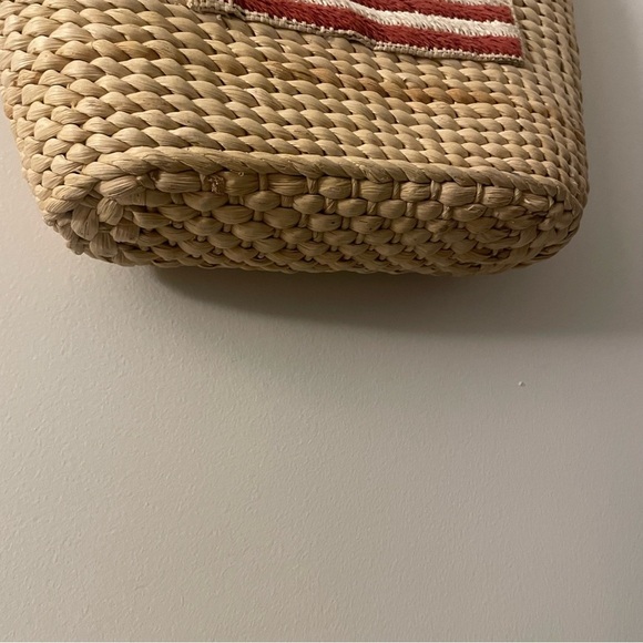 Woven Tote Bag with American Flag Design - Picture 3 of 9
